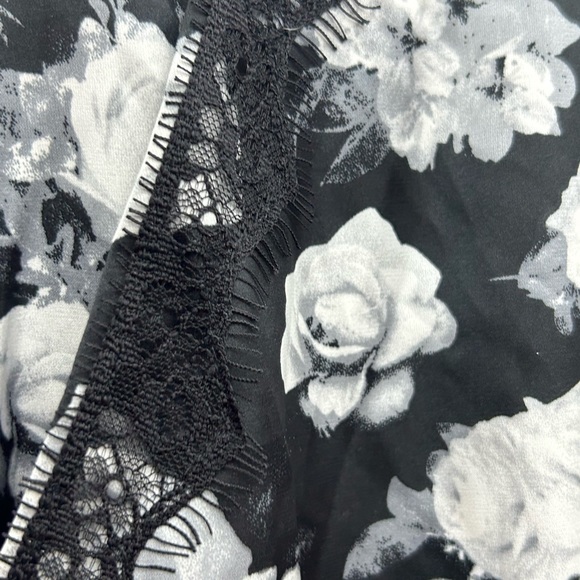 BEAUTIFUL LINGERED SET•BELTED ROBE+ LONG PANTS + SHORTS•ALL WITH POCKETS•NEW•XXL - Picture 8 of 14